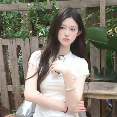 女神蒙上眼